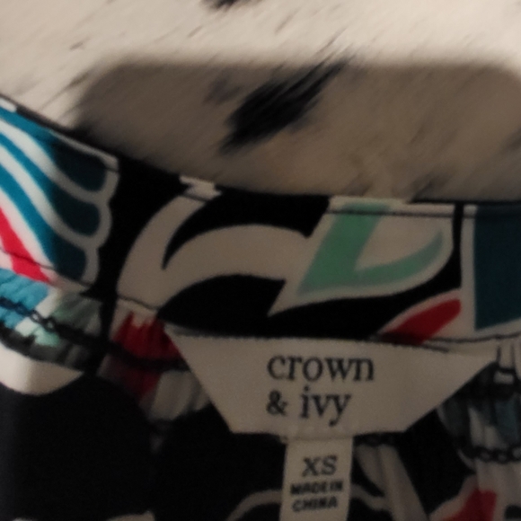 Top - Picture 4 of 4